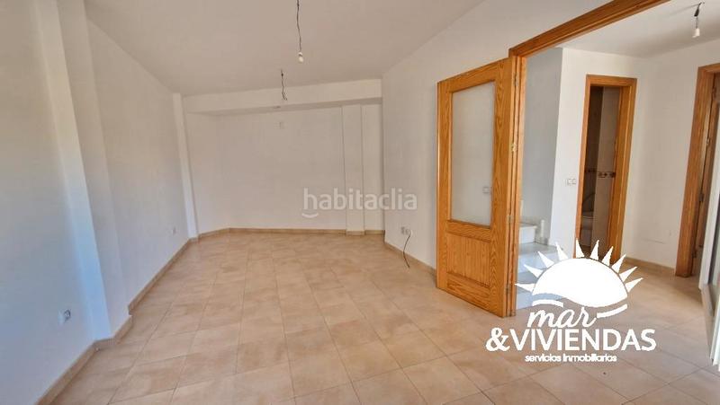 Foto 12902969-e3ec-4e04-8517-682bad60cce8. Reihenhaus in calle los laureles 16 in Turre