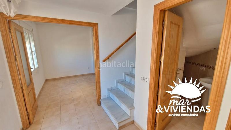 Foto 2df37017-55f3-4fb1-814a-bb78f07e0a69. Reihenhaus in calle los laureles 16 in Turre