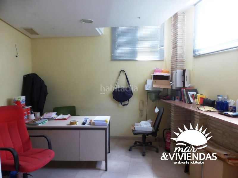 Foto 39135f2a-fff2-4ef5-ba11-6f065250a8f0. Local comercial en calle velarde 11 local comercial en c/ velarde en Garrucha