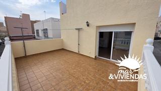 Maison  Calle castelar 1. Espectacular vivienda de dos plantas con posibilidad de uso como