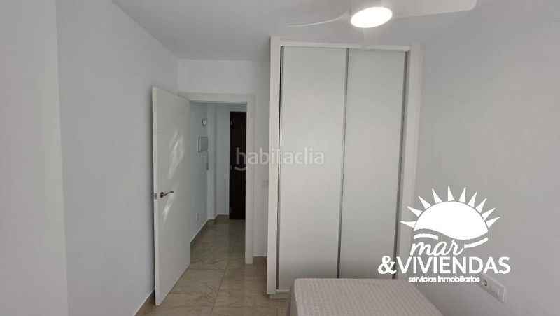 Foto a7e4e4b5-aa3d-40ae-8d53-be04fb4a34b6. Pis a paseo del malecon 192 a playa de Garrucha Garrucha