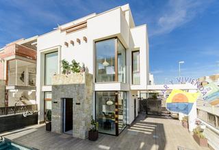 Xalet a Calle islas canarias 6. Chalet residencial monte carmelo vera-playa