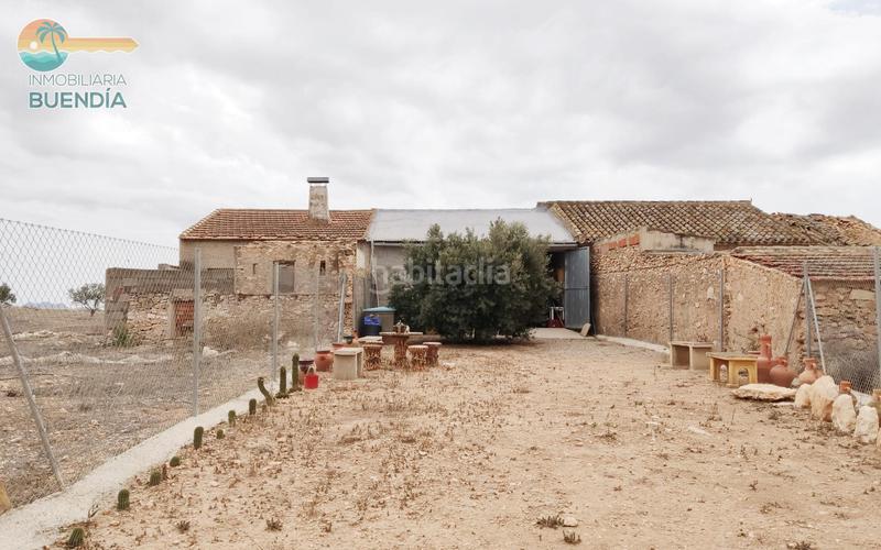 Foto 1a434f04-6287-4d94-ad13-4fe74205d685. Casa  de campo con amplio terreno en Totana