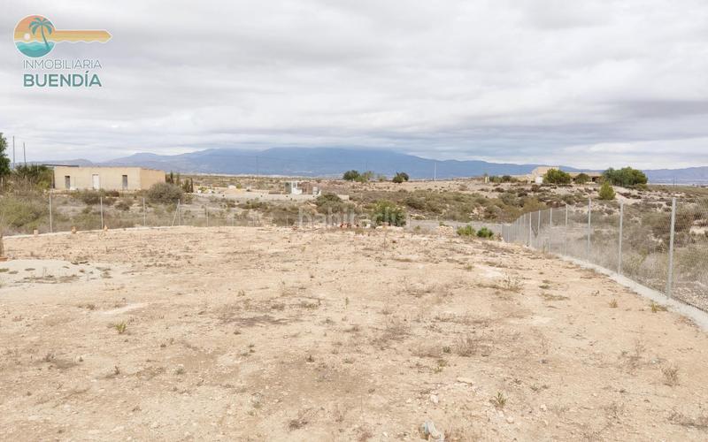 Foto 2d32466f-00c2-4cc9-a768-398d4b59832a. Casa  de campo con amplio terreno en Totana