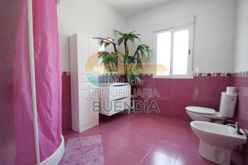 Foto 363b4d31-c2df-41eb-bc42-c8e919048f58. Maison avec parking dans Mazarrón casco urbano Mazarrón