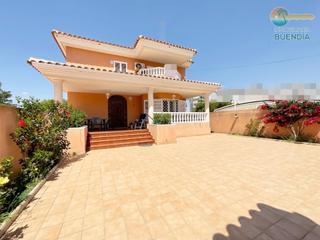 Chalet à La Cumbre-Cuatro Plumas. Precioso chalet en una de las mejores zonas del puerto de mazarr