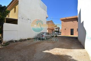 Terreny residencial  Calle alabega. Solar de 70 metros a 12 minutos andando de la playa del paseo