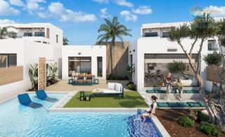 Xalet  Calle infanta cristina. Villa exclusiva de 3 dormitorios en residencial serena views los