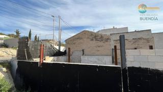 Terreny residencial a Los Vientos - Casa Ros. Oportunidad única en molina de segura!
