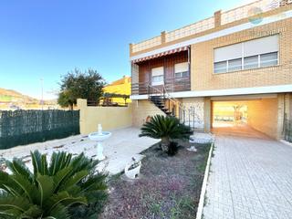 Casa  Carretera a  cartagena. Encantadora casa en isla plana con gran porche  a  200  metros d