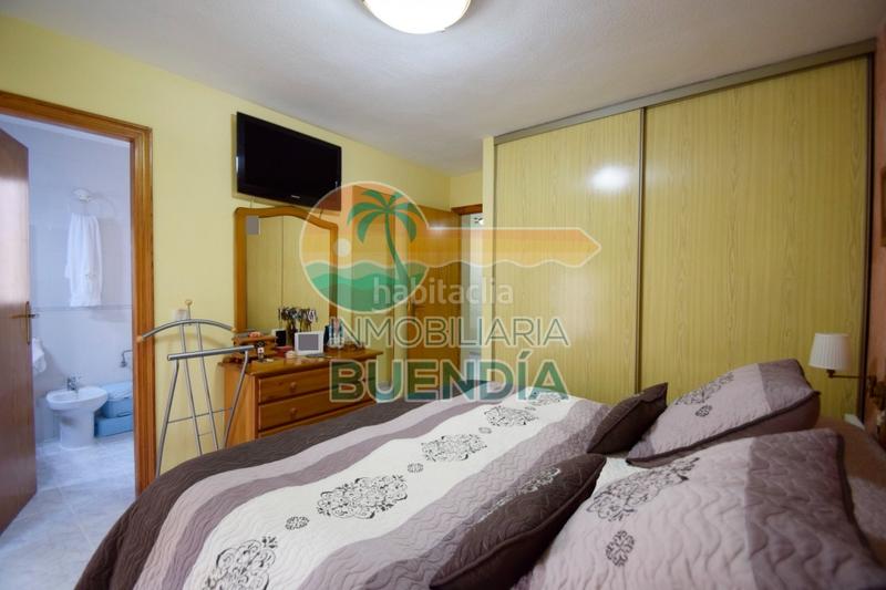 Foto b0eac392-f515-4c0a-9b3d-53b4e5df0974. Dúplex amb calefacció piscina a Bahia Mazarrón