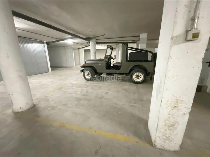 Foto 22ffc2f7-e804-47bf-bcae-de3a76c8f2ae. Aparcament cotxe a Pescadores Mazarrón