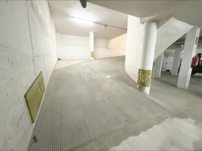 Foto 25013850-5152-4411-b464-0b2eb20f5108. Aparcament cotxe a Pescadores Mazarrón