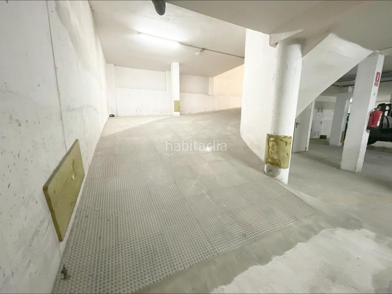 Foto 508ae09c-3b36-4e03-96e5-545b7dc5b012. Aparcament cotxe a Pescadores Mazarrón