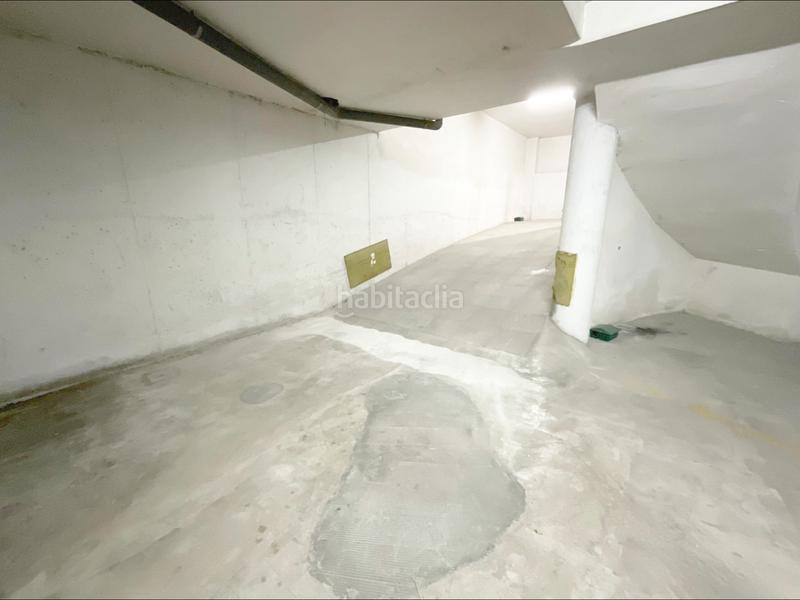 Foto 552e444d-7561-482f-ab8c-c2e75b6fb92c. Aparcament cotxe a Pescadores Mazarrón