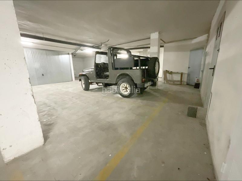 Foto ebbf6085-f31a-4de1-af6b-fb68aeeb36b9. Aparcament cotxe a Pescadores Mazarrón