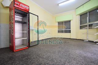 Local commercial  Calle macetas. Local comercial a pocos metros del paseo en venta