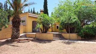 Casa a Alhama de Murcia Ciudad. Encantadora finca rustica compuesta de 2 casas, en sierra espuña