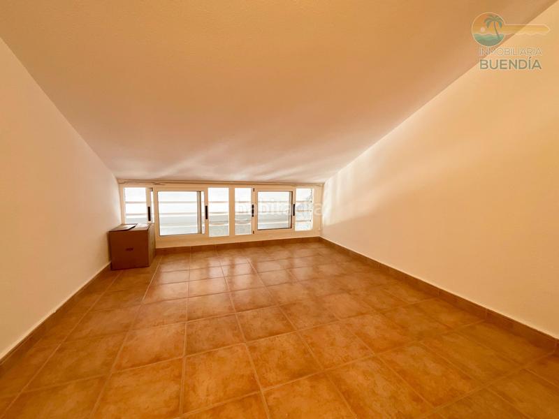 Foto 6bdc2d30-b8ed-4ad5-a056-44c3f5ed3d8c. Triplex with heating pool in Bahia Mazarrón