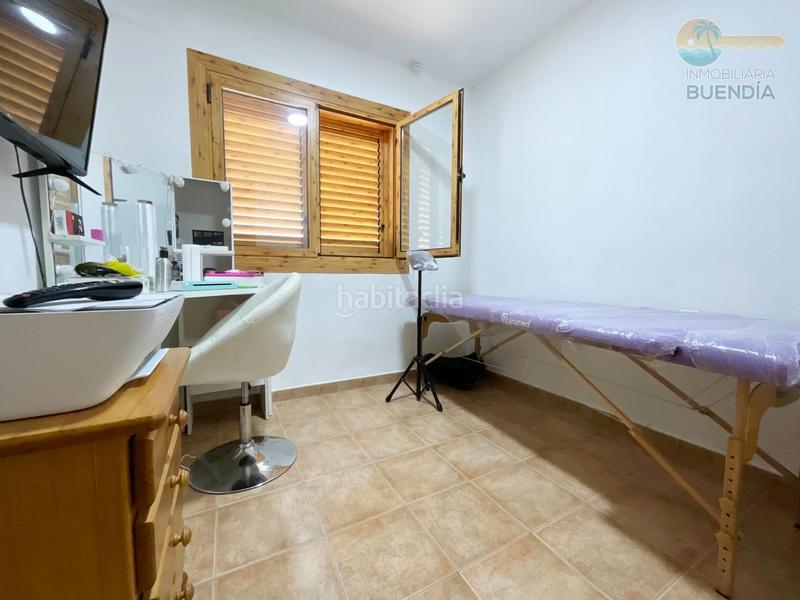 Foto d4d67640-8a1f-44ea-a32e-0bb076721a91. Triplex with heating pool in Bahia Mazarrón