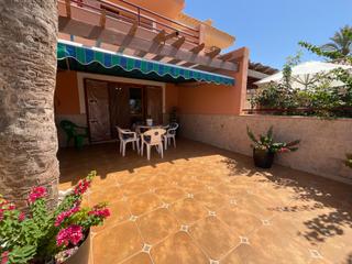 Dúplex  Avenida el castellar. Dúplex con vistas al mar y gran espacio exterior en playa grande