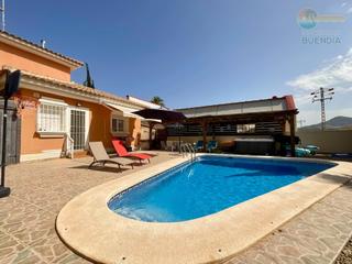 Xalet a Mazarrón Casco Urbano. Bonito chalet con piscina y jacuzzi en el campo, con vistas al m