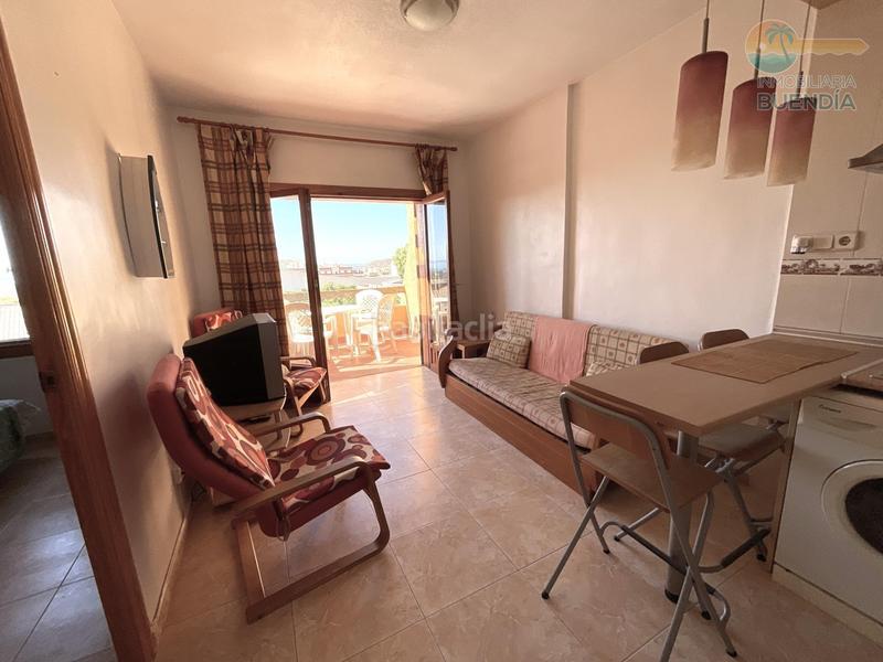 Foto 4d471592-2a2a-456a-9613-a00c1428f74e. Apartamento practico y coqueto apartamento con terraza y vistas al mar en Mazarrón