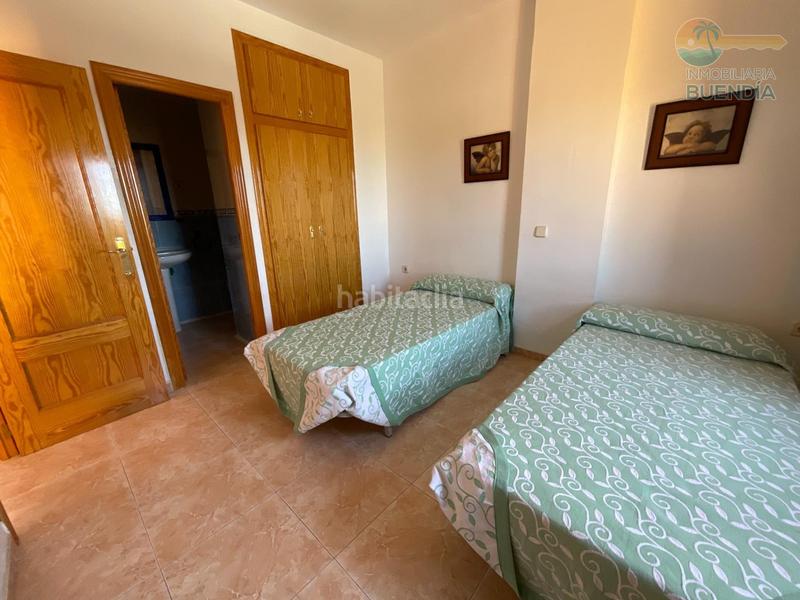 Foto d0ce4659-420a-46a8-80b6-cf42cb04e0a6. Apartamento practico y coqueto apartamento con terraza y vistas al mar en Mazarrón