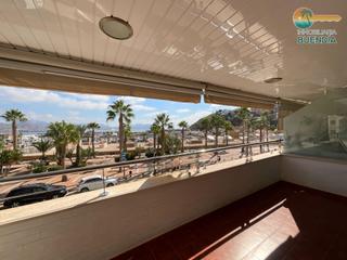 Pis  Plaza del mar. Exclusivo piso de tres dormitorios frente a puerto deportivo de