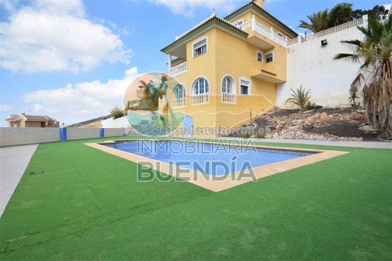 Foto 2656d96c-0493-4906-9e29-bdfd3a9bb6ca. Chalet with parking pool in Bolnuevo Mazarrón