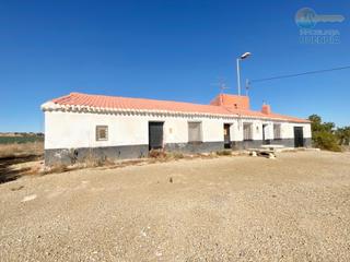 Maison à Totana. Amplia casa de campo con terreno productivo en raiguero bajo , t