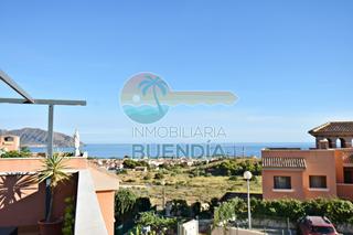 Attique  Calle isla de la bahía. Fantástico ático con solarium en isla plana