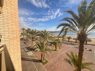 Pis  Plaza de las comunidades. Estupendo piso de 3 habitaciones ,garaje y trastero en pleno pas