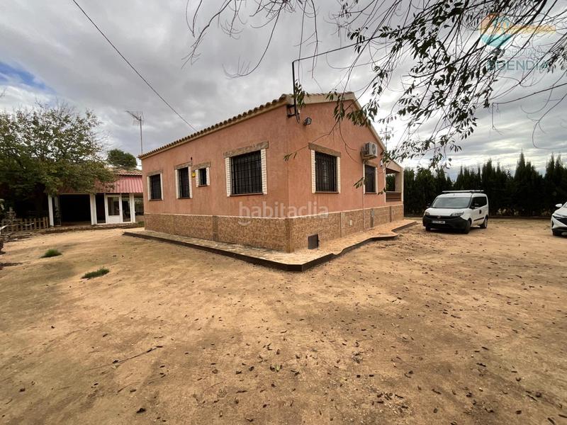 Foto 44dd3b2d-e64e-4b45-8f91-aa8a2bf2bd75. Casa con parcheggio in Los Almagros - Los Paganes - El Escobar Fuente Álamo de Murcia