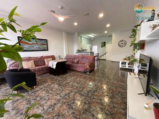 Casa  Avenida del príncipe de asturias. Amplia vivienda  tipo duplex con multiples posibilidades  en  el