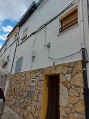 Casa a Jarandilla de la Vera. Inmoex vende preciosa casa en jarandilla de la vera