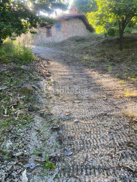Foto f17008a2-5e05-47e1-8d67-b6d5122f5a2a. Finca rústica en Aldeanueva de la Vera
