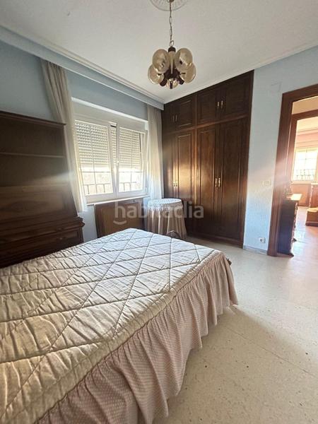 Foto 265d0f0b-5322-43a7-b810-bca6538f938e. Chalet con parcheggio in Villamayor