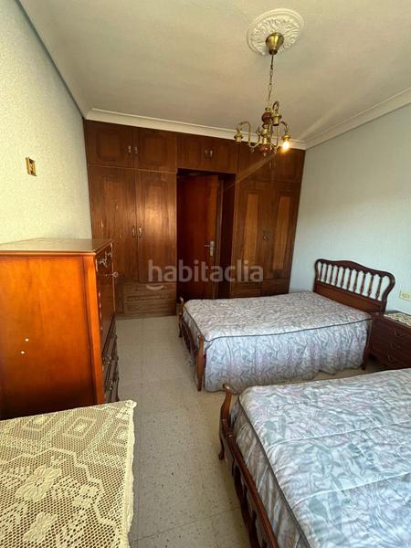Foto 88233f39-8022-41ae-a633-d9c85f31343b. Chalet con parcheggio in Villamayor