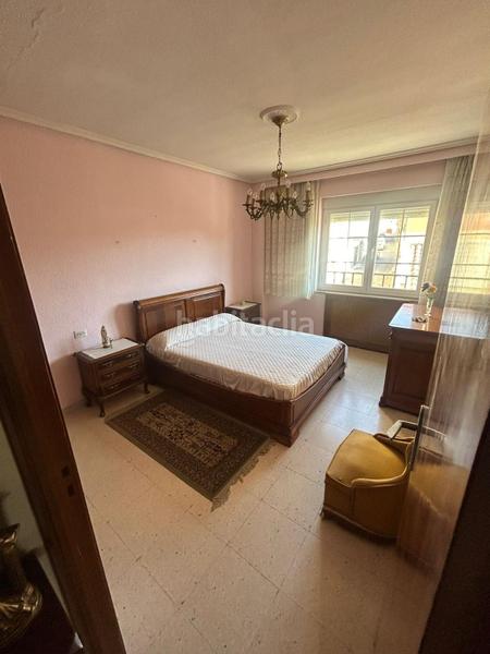 Foto 8b9e6b55-2e4c-4681-b3f2-325a7d88de37. Chalet con parcheggio in Villamayor