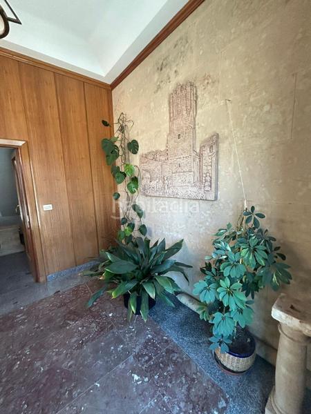 Foto a59f8ac8-cfd9-4cf6-b65c-4e2511e8f75b. Chalet con parcheggio in Villamayor