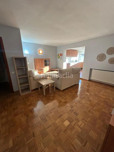 Foto 3b60c6e9-325e-43c3-ba3f-1db86450c624. Rent flat with heating in Carmelitas Salamanca