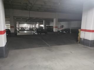 Miete Autoparkplatz in La Plantía - Hospital - Campus. Se alquila plaza de garaje cerca de hospitales