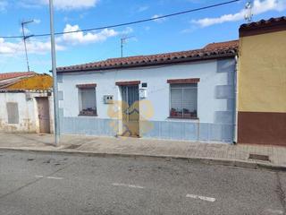 Maison à Pizarrales. Tu oasis familiar en pizarrales, salamanca!