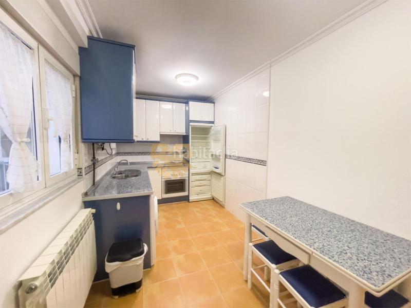 Foto 310f8a9d-a43d-4b19-aa77-bc252e788a9a. Etagenwohnung mit heizung in Garrido Sur Salamanca