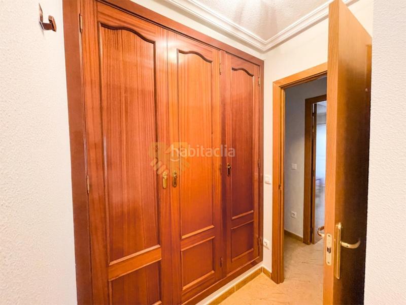 Foto 697ab4bd-5847-4898-9f5b-41d0d6618c73. Flat with heating in Garrido Sur Salamanca