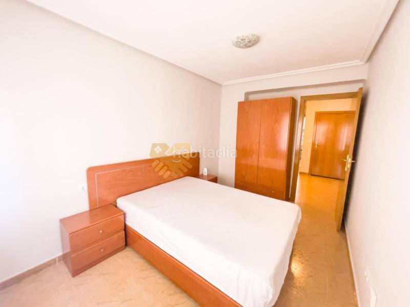 Foto ba5cf70c-4364-4d27-b52e-0cf050821e64. Flat with heating in Garrido Sur Salamanca