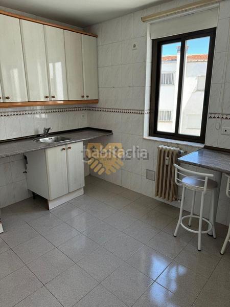 Foto 7e0330f9-8c72-4bfe-a4aa-9529ca0cd288. Pis amb calefacció a Carmelitas Salamanca