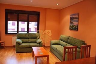 Appartement à Pizarrales. Amplio y luminoso piso en el corazón de salamanca