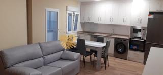 Location Appartement à Carmelitas. Piso en alquiler zona avenida villamayor